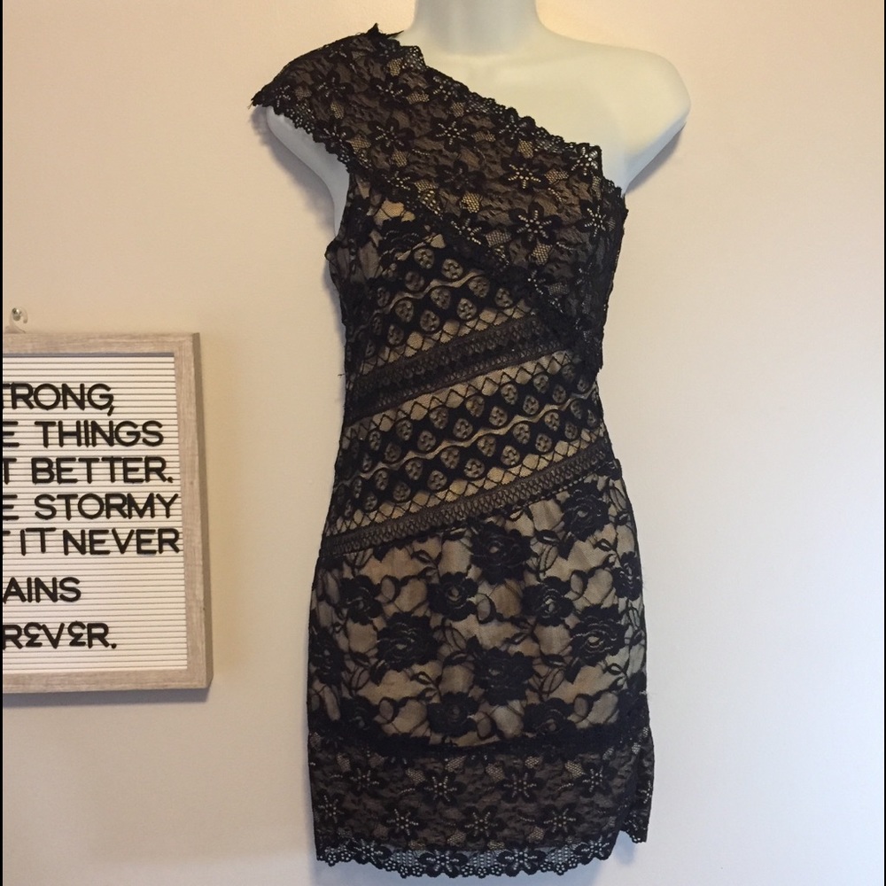 Fredrick’s of Hollywood Black Stretch Lace Dress - Picture 1 of 6